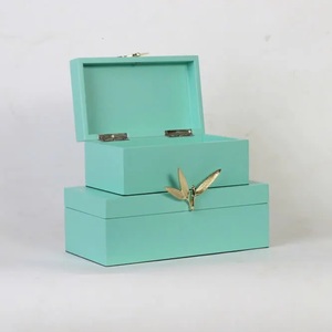 กล่องเก็บเครื่องประดับทำจากไม้เคลือบแล็คเกอร์ทำด้วยมือจากเวียดนาม - Product Image 6