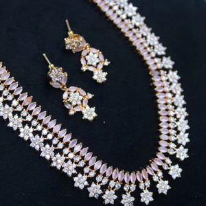 ชุดสร้อยคอประดับด้วยทองเหลืองชุบเงินสำหรับผู้หญิงและเด็กผู้หญิงชุดเครื่องประดับชาติพันธุ์อินเดียทันสมัย - Product Image 1