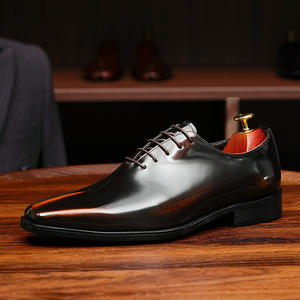 Zapatos Mocasines de Piel de Becerro con Detalles Cosidos a Mano y Soporte para el Arco del Pie, Zapatos de Vestir para Hombre - Product Image 1