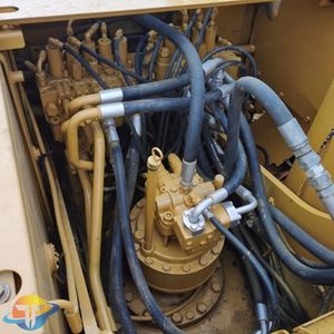 Excavadora de Orugas Usada Caterpillar CAT320C en Venta, Maquinaria de Construcción de Alta Demanda - Product Image 2