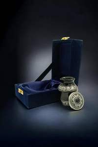 Urnes funéraires en aluminium 100% de style américain du fabricant indien - Product Image 2