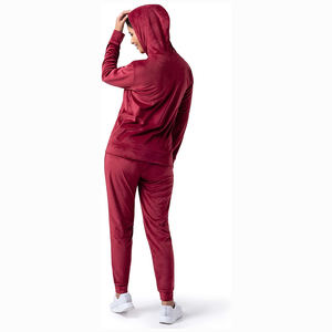 Chándales de ropa deportiva de alta calidad Color rojo cremallera hasta manga larga algodón polar transpirable chándales de mujer para trotar - Product Image 2