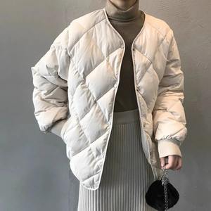 Femmes hiver chaud mi-long mince à capuche fermeture éclair Parkas à manches longues rembourré bouffée veste couleur unie fait peau de mouton coton - Product Image 5