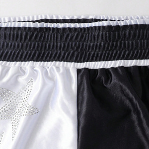 Pantalones cortos de boxeo para hombre de ajuste personalizado con impresión de logotipo Proveedor OEM para partidos de entrenamiento Tela transpirable Etiqueta privada - Product Image 4