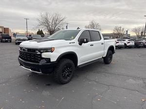 เชฟโรเลต ซิลเวอราโด 1500 ซีอาร์2 ครูว์แค็บ ขับเคลื่อน 4 ล้อ ปี 2025 - Product Image 3