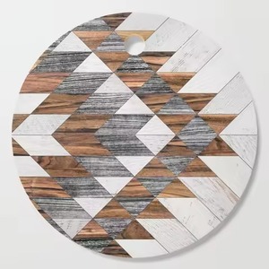 Tabla de cortar redonda de madera personalizada de alta calidad, perfecta para cocinas elegantes y preparación y servicio de alimentos elegantes - Product Image 3