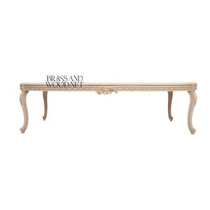 Mesa de Centro Ovalada de Lujo con Motivos Florales Pintados a Mano y Acabado en Laca Crema para una Decoración Clásica y Elegante de la Sala de Estar - Product Image 2