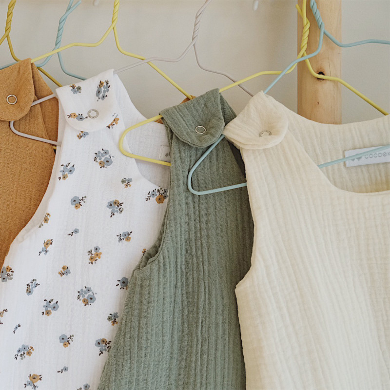 มัสตาร์ดสีทอง, สีขาว, สีเขียวปราชญ์, ครีม