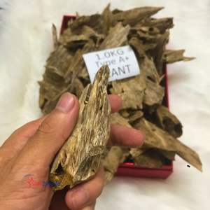 Copeaux d'encens de haute qualité à base de bois d'agar et de bois de santal du Vietnam, écologiques, aromatiques, pour la maison, prix d'usine - Product Image 5