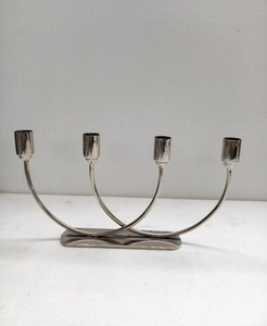 Bougeoir en bois et aluminium fait à la main, design moderne, finition peinte inspirée de Noël pour la décoration de la maison de mariage - Product Image 6