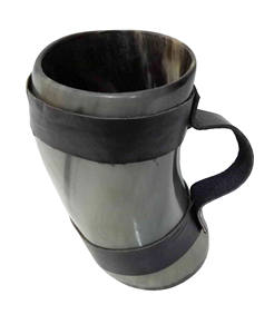 Jarra Vikinga para Beber, Hecha a Mano con Cuerno Natural, Estilo Medieval, Ideal para Cerveza, con Agarre Perfecto, en Venta - Product Image 5