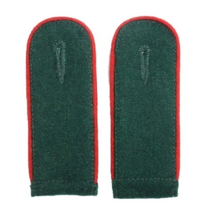 Fournisseur OEM ODM personnalisé : Épaulette en tissu vert bouteille avec passepoil rouge, accessoire d'uniforme - Product Image 1
