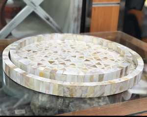 Bandejas de mosaico redondas decorativas Piezas decorativas elegantes perfectas para el salón o el vestidor de la oficina en casa - Product Image 1