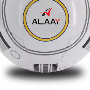 Alaay Impression de logo personnalisé Ballon de football coloré Ballon d'entraînement et de jeu en PVC Produit du fabricant - Product Image 5