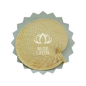 Éventail en feuilles de palmier fait à la main, souvenir - Product Image 1