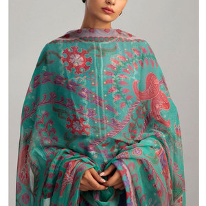 Shalwar Kamiz ปักสนามหญ้า Shalwar Kamiz,ออกแบบใหม่2023 100% คอลเลกชันทางหลวงสนามหญ้าบริสุทธิ์ - Product Image 2