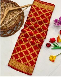 Elegante Saree de Seda Artística Bandhani para Bodas y Fiestas, Estilo Rajasthani, Secado Rápido a Bajo Precio - Product Image 2