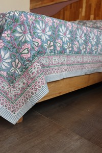 Juego de sábanas de algodón con estampado a mano, estilo tradicional indio, con fundas de almohada, tamaños Queen y King, precio al por mayor - Product Image 3