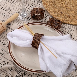 Servilleteros de ratán hechos a mano de alta demanda para la decoración de la mesa de comedor de Navidad y vacaciones de Acción de Gracias DE LA India - Product Image 5