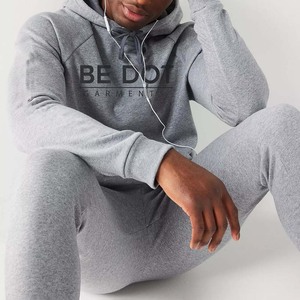 Ropa de entrenamiento y jogging de alta calidad, chándales de dos piezas para hombres, chándal de pulóver de estilo diferente de la mejor calidad para hombres - Product Image 5