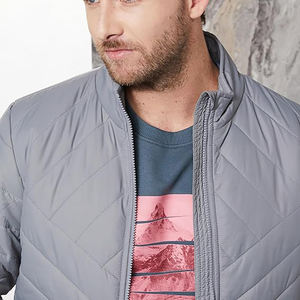 Top Ranking Puffer Chaquetas Ajustable Venta caliente Nueva llegada Cómodo Hombres Chaqueta Puffer de invierno con material de alta calidad - Product Image 5