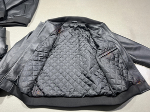 Vestes bomber à fermeture éclair de style streetwear, en cuir de vache véritable, cuir pleine fleur naturel, design simple, prix de gros personnalisés - Product Image 3