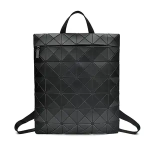 Geometrik sırt çantası aydınlık holografik yansıtıcı çanta sırt çantası sırt çantası ışık öğrenci sırt çantası çanta kadın için