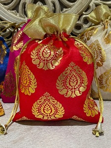 Regalo de boda de lujo Potli Bag Haldi Mehndi Favors Party Return Gifts Heena Night Party Diwali Holi Festival Bolsas de regalo de dama de honor - Product Image 6