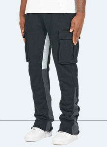 Pantalones de chándal de fitness ajustados personalizados de alta calidad para hombre, pantalones de chándal Acampanados para correr con decoración de encaje, estilo de calle hecho de poliéster - Product Image 3