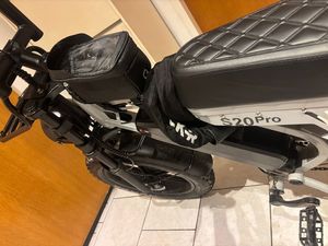 Vélo électrique Ouxi Clean d'occasion à pneus larges S20 PRO 48V 18.2AH avec une vitesse maximale de 40-60 km/h. Longue portée tout-terrain - Product Image 3