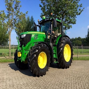 Tractor Agrícola John Deere 4WD, Tractor Utilitario para Granja, Máquina de Trabajo de Campo con Neumáticos Grandes - Product Image 1