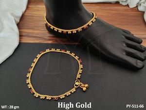 Hermosos accesorios para mujer, joyería antigua de pulido de oro alto, diseñador de estilo elegante, diseño de oro liso, conjuntos de joyería Payal antigua - Product Image 3