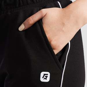 Pantalon de jogging respirant en tissu éponge Pulse Pro, taille mi-haute, couleur noire - Product Image 6