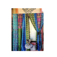 Rideau de garde en soie véritable Sari Patch Boho avec rideau de gitane au design tendance à vendre par les exportateurs