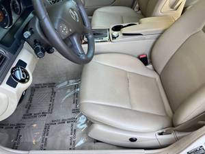 Mercedes-Benz Classe C 350 Sport del 2010 usata in vendita a basso prezzo - Product Image 3