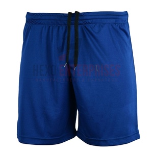 Pantalones cortos de fitness con botones de cintura alta de secado rápido respetuosos con el medio ambiente informales de talla grande para hombre, patrón sólido para uso en la playa - Product Image 1