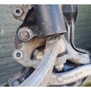 แขนช่วงล่างด้านหน้าซ้ายเมอร์เซเดส อี-คลาส คูเป้(C207) 20401 (09>) - Product Image 5