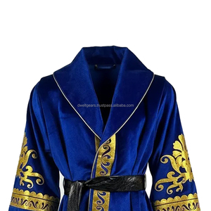 Robes de boxe écologiques respirantes en gros, directement du fabricant, en satin à capuche, pour la marche au ring, équipement de boxe personnalisé toutes saisons - Product Image 5