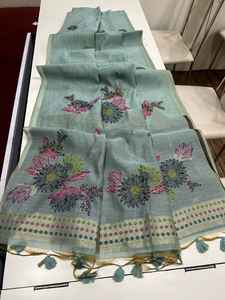 Premium Soft Muga Cotton Saree All-Body Fancy Tassels Motivos florales tradicionales Contraste Blusa Pieza para mujeres indias pakistaníes - Product Image 3