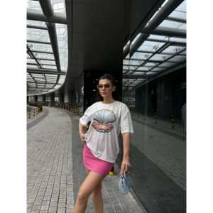 T-shirt imprimé 100% coton avec tissu jersey respirant et perles - Product Image 5