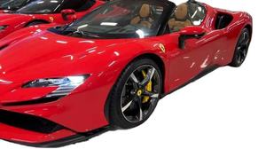 Auto Deportivo Convertible de Lujo 2024, Alto Rendimiento, Doble Turbo, Interior de Cuero Premium, Diseño Aerodinámico Avanzado, Volante a la Izquierda - Product Image 3