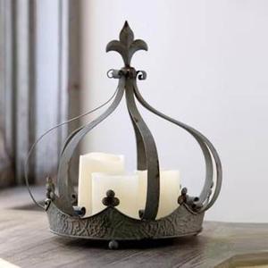 Couronne en métal Décoration royale et élégante Matériau de haute qualité Idéal pour la décoration de bureau à domicile et d'événement de luxe - Product Image 5