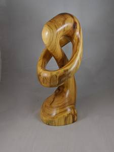 Sculpture en bois de haute qualité pour l'entrée de la maison ajoutant un attrait artistique unique et une atmosphère esthétique accueillante - Product Image 2