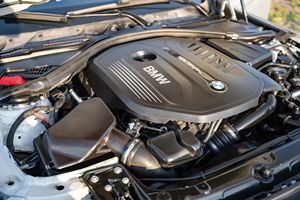 BMW 340i berline 2016 d'occasion, sans réserve, boîte manuelle 6 vitesses, packs M Sport et Track Handling, non modifiée - Product Image 6