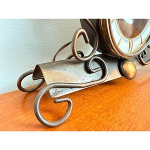 Durable Metal Desk <b>Clock</b> with Mechanical Movement <b>Silent</b> Operation & Eco-Friendly Design-Reliable & Precise Timekeeping - Product Image 2