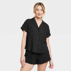 Camicia Nera in Lino da Donna con Motivo Geometrico Semplice, Bottoni in Pizzo, Maniche Corte, Taglie M, XL, 4XL - Ideale per Primavera/Estate - Product Image 1