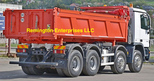 รถบรรทุกดั๊มพ์ Mercedes-Benz Arocs 3241 Kipper 8X4 ปี 2013 มือสอง เครื่องยนต์ดีเซล ความจุ 41 ตัน สำหรับงานวิศวกรรมขนส่งหนัก - Product Image 4