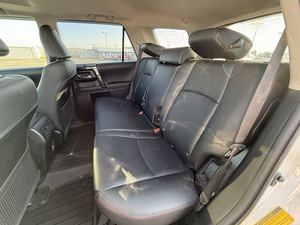 4Runn-er โตโยต้าสีขาวเป็นประกาย4WD ระดับพรีเมียม TRD off-road ใช้กับระบบนำทางเบาะหนังอัลลอยสตาร์ทด้วยรีโมท - Product Image 6