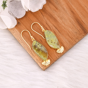 Pendientes Étnicos de Latón con Ópalo Verde, Joyería Artesanal de Diseño, Pendientes Colgantes de Latón de Alta Calidad, Pedido al por Mayor - Product Image 2