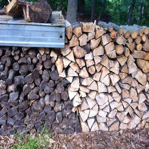 Palettes de bois de chauffage de haute qualité en hêtre/chêne sec, fabriquées en Autriche pour l'utilisation énergétique - Product Image 1